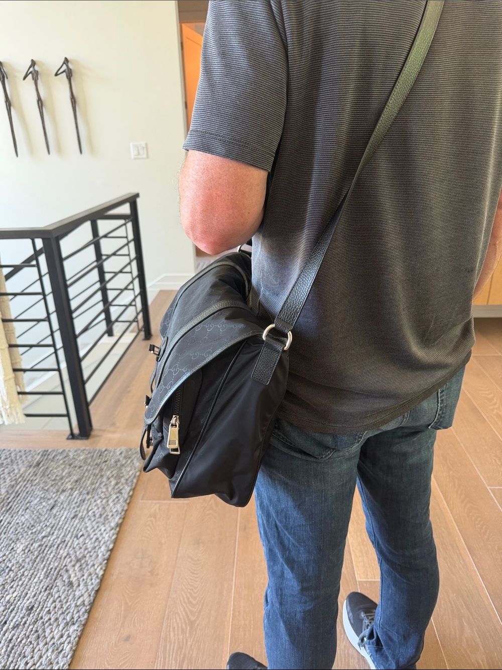 Gucci Black GG Nylon Messenger Bag with Leather Trim - Picture 2 of 13